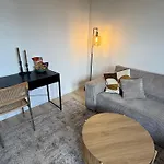 Apartamento Modernes City-apartment Mülheim - Küche, Smart-tv, Schnelles Wlan, Nähe Essen&düsseldorf Mülheim an der Ruhr