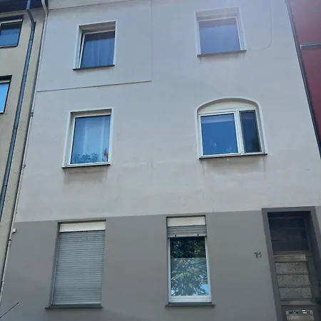 Modernes Apartment Muelheim - Freie Parkplaetze, Smart-Tv, Wlan, Naehe Messe Essen & Duesseldorf Lejlighed *