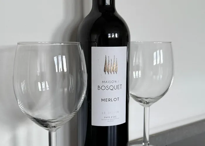 Modernes Apartment Muelheim - Freie Parkplaetze, Smart-Tv, Wlan, Naehe Messe Essen & Duesseldorf Mülheim an der Ruhr