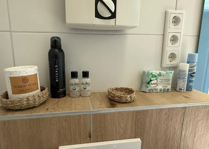 Modernes Muelheim - Freie Parkplaetze, Smart-tv, Wlan, Naehe Messe Essen & Duesseldorf