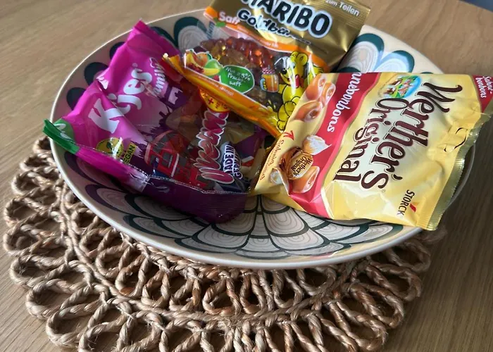 Modernes Apartment Muelheim - Freie Parkplaetze, Smart-Tv, Wlan, Naehe Messe Essen & Duesseldorf Lejlighed *